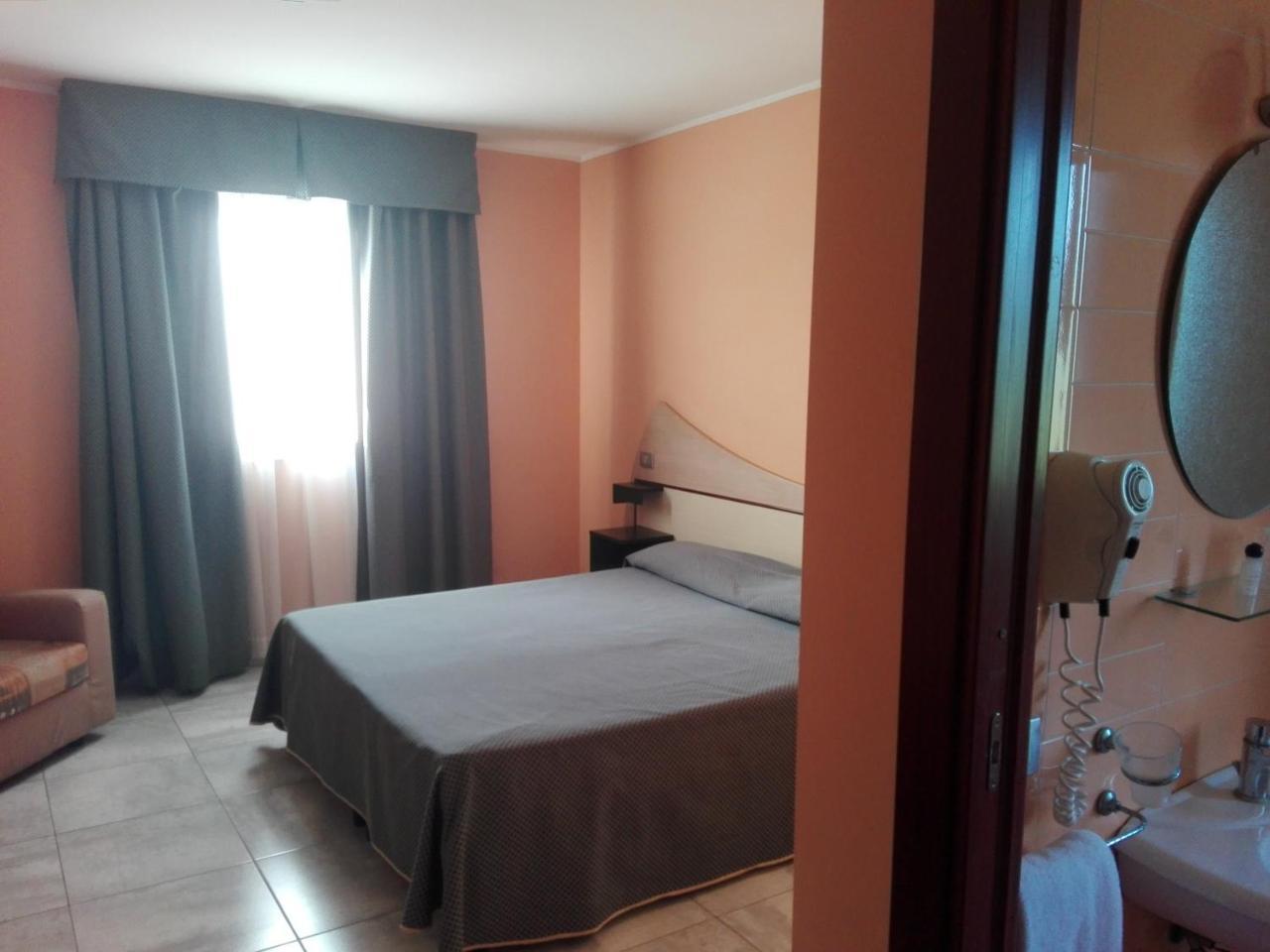 Hotel Del Sole Pastorano Zewnętrze zdjęcie